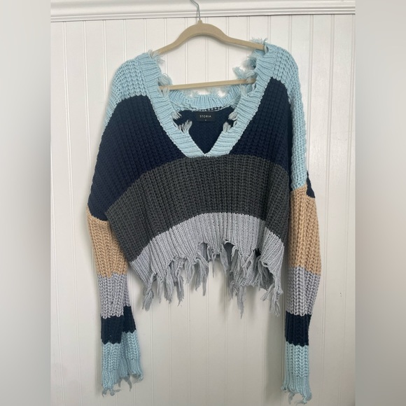 Cropped stripped sweater with fraying accents - Picture 1 of 3